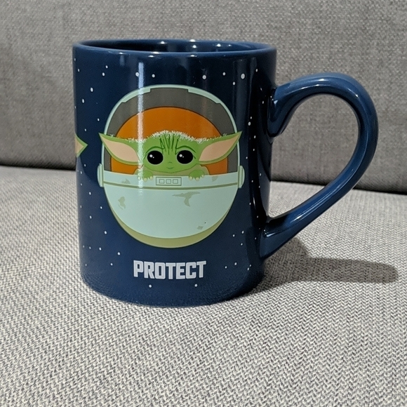 Star Wars The Child Snack Attack Protect Mug - Picture 3 of 4